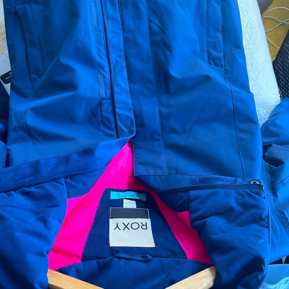 Roxy Vibrant Blue Snow Jacket - image 3